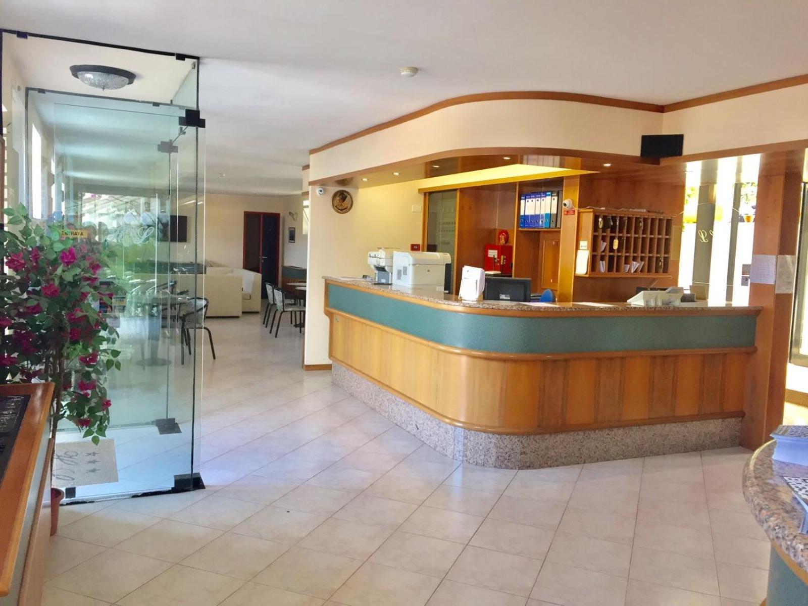 Hotel Lido Gargnano Exterior foto